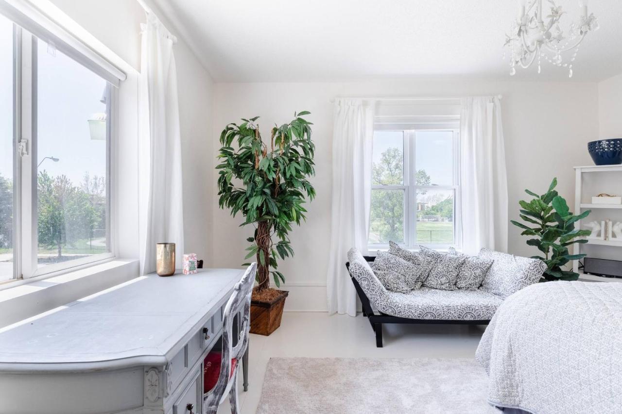 Boutique Apartment In 1905 Victorian Home - Plaza - Westport Kansas City Kültér fotó